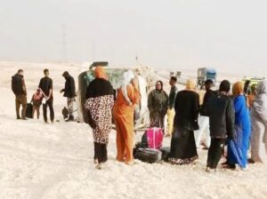 إنقلاب بص سياحي على طريق مصر السودان